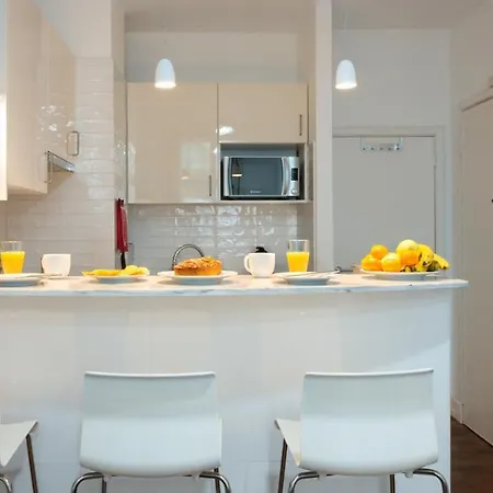 Plum Guide - Grandella Marble Apartamento